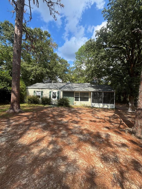 1513 Aldrich Street NE, Aiken, SC 29801