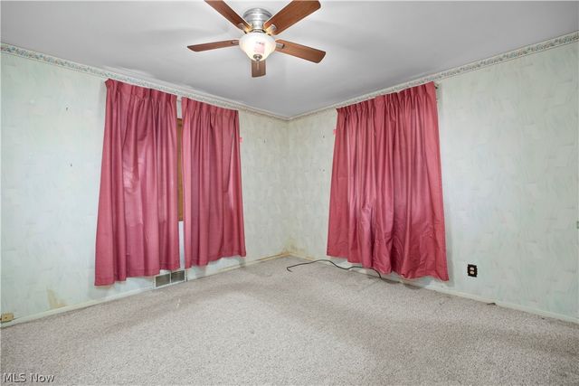 7790 Lewis Road, Olmsted Falls, OH 44138