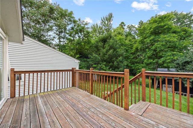 7790 Lewis Road, Olmsted Falls, OH 44138