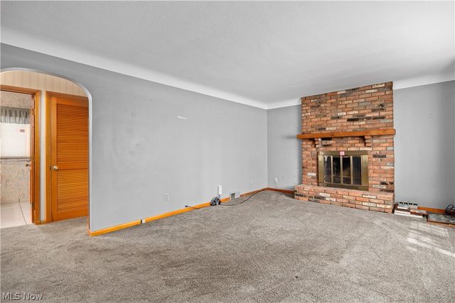 7790 Lewis Road, Olmsted Falls, OH 44138