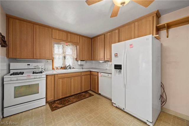 7790 Lewis Road, Olmsted Falls, OH 44138