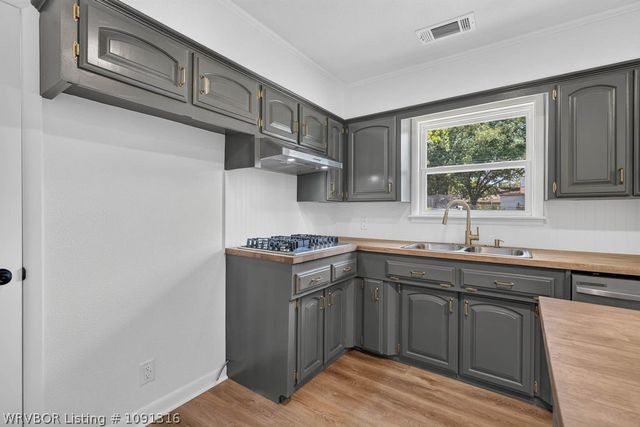 1737 Eastgate Estates, Van Buren, AR 72956