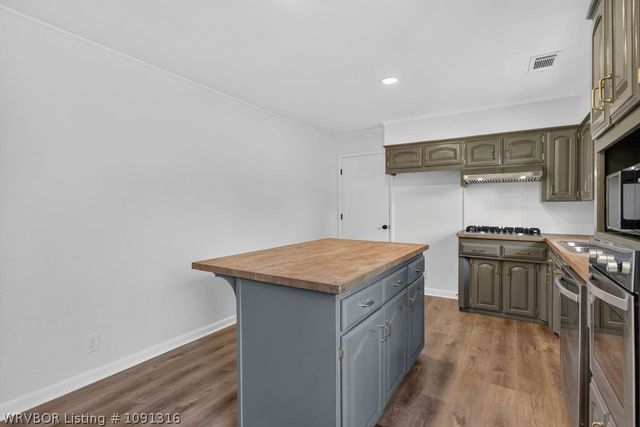 1737 Eastgate Estates, Van Buren, AR 72956