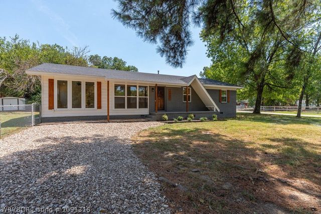 1737 Eastgate Estates, Van Buren, AR 72956