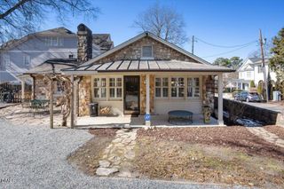 2609 Davis Street, Raleigh, NC 27608