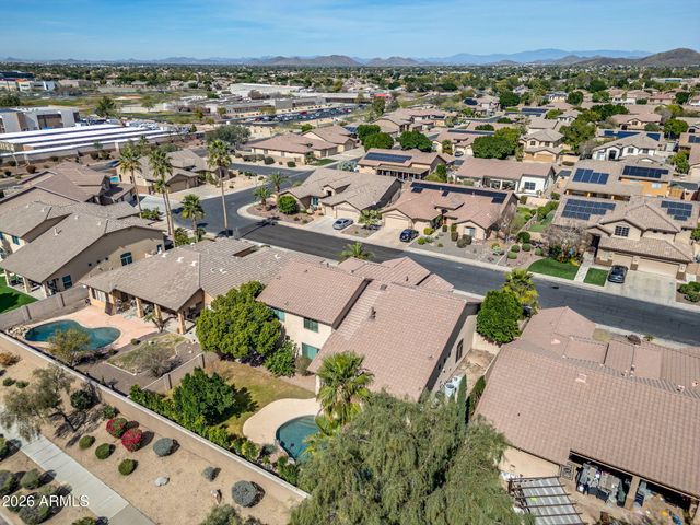 6211 W MCRAE Way, Glendale, AZ 85308