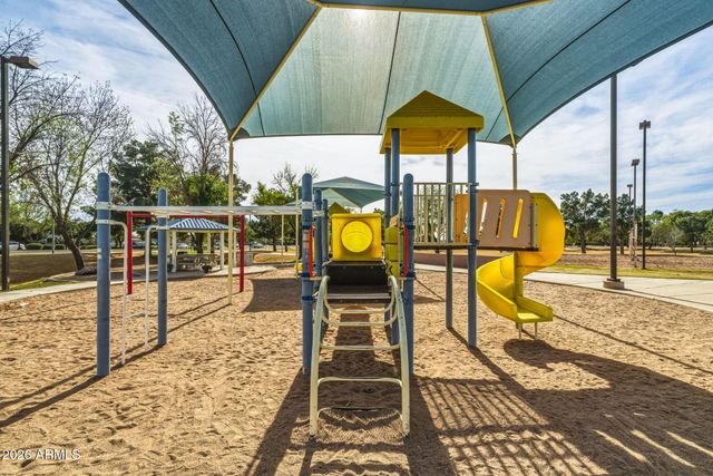 6211 W MCRAE Way, Glendale, AZ 85308