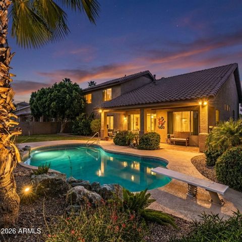 6211 W MCRAE Way, Glendale, AZ 85308