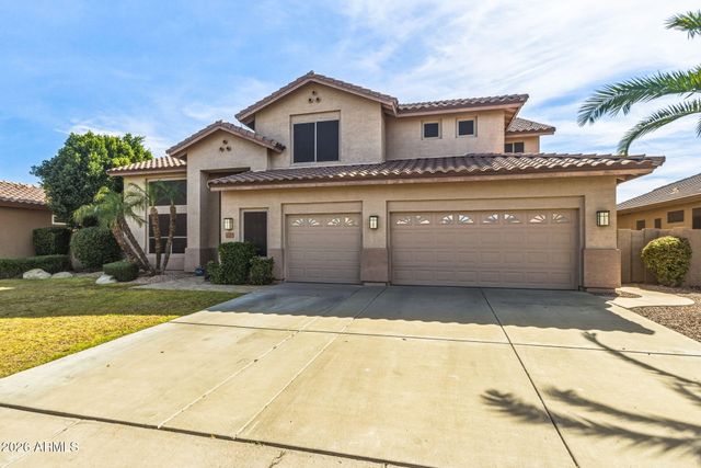 6211 W MCRAE Way, Glendale, AZ 85308