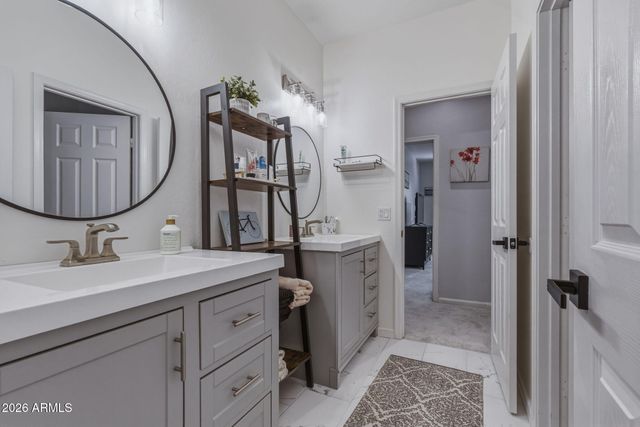 6211 W MCRAE Way, Glendale, AZ 85308