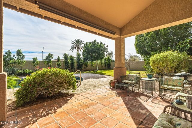 6211 W MCRAE Way, Glendale, AZ 85308