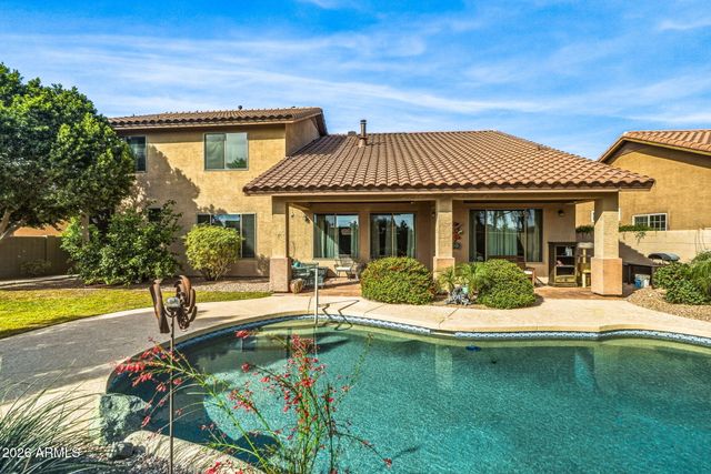 6211 W MCRAE Way, Glendale, AZ 85308