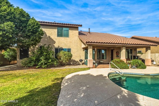 6211 W MCRAE Way, Glendale, AZ 85308