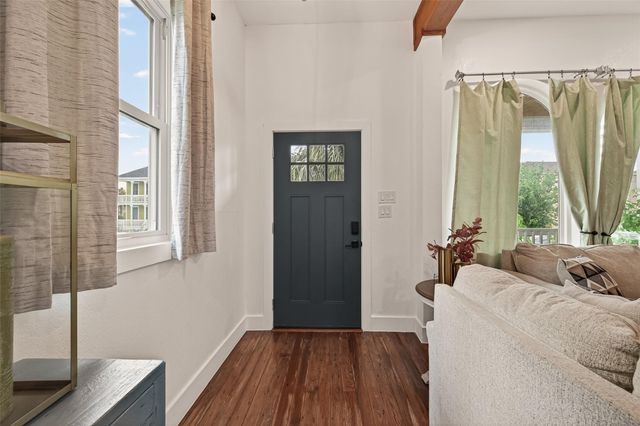 2815 Ball Street, Galveston, TX 77550