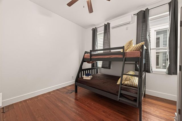 2815 Ball Street, Galveston, TX 77550