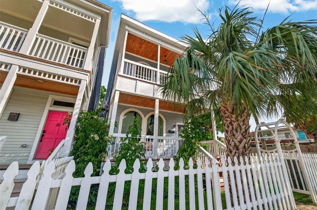 2815 Ball Street, Galveston, TX 77550