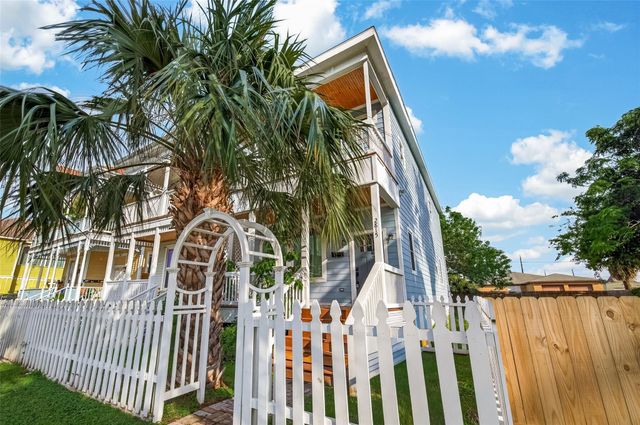 2815 Ball Street, Galveston, TX 77550