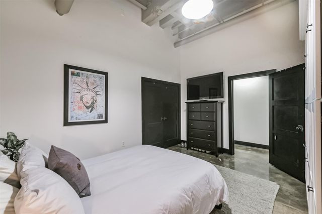 705 Main Street 321, Houston, TX 77002