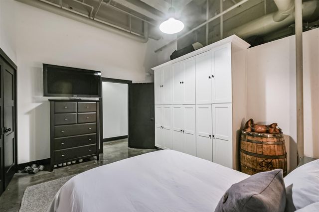 705 Main Street 321, Houston, TX 77002