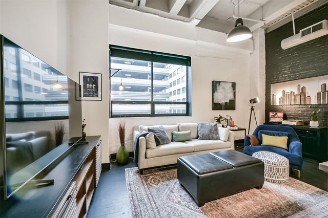 705 Main Street 321, Houston, TX 77002