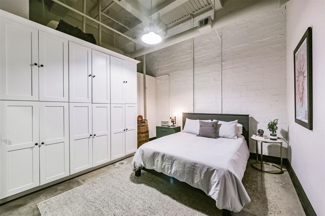 705 Main Street 321, Houston, TX 77002