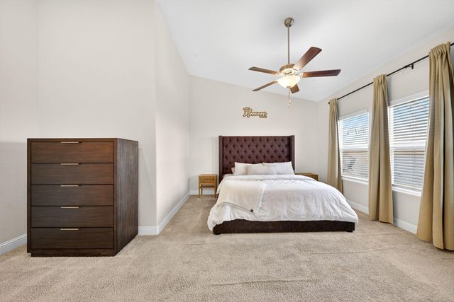 1727 Softwind Drive, Tulare, CA 93274