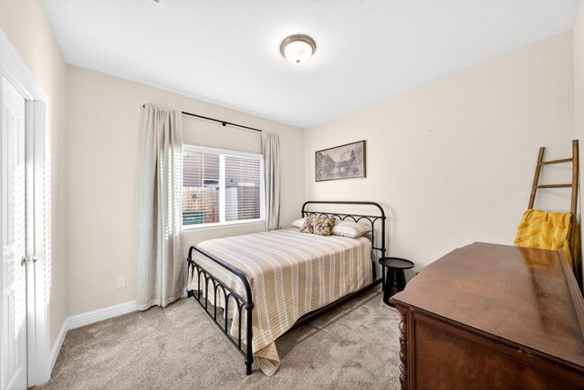 1727 Softwind Drive, Tulare, CA 93274