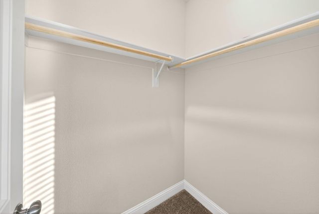 1727 Softwind Drive, Tulare, CA 93274