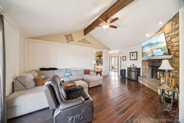 1401 W Albuquerque Street, Broken Arrow, OK 74011