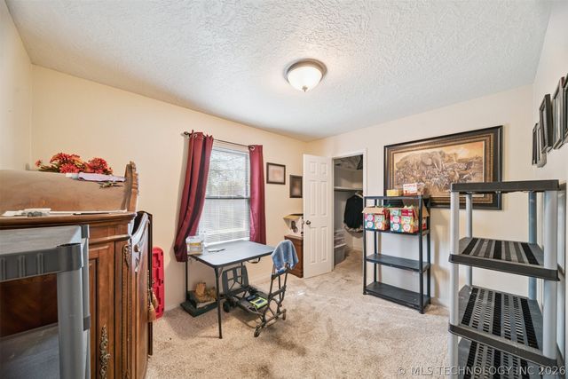 1401 W Albuquerque Street, Broken Arrow, OK 74011