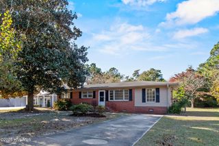 213 Woodland Drive, Wilmington, NC 28403