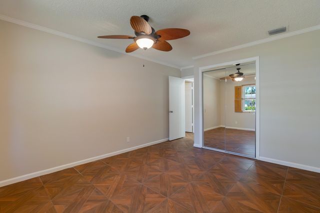 10124 45th Avenue S 410, Boynton Beach, FL 33436