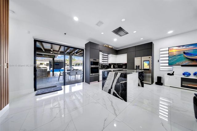 1550 SW 89th Ct 0, Miami, FL 33174