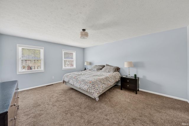 15610 Durham Way, Granger, IN 46530
