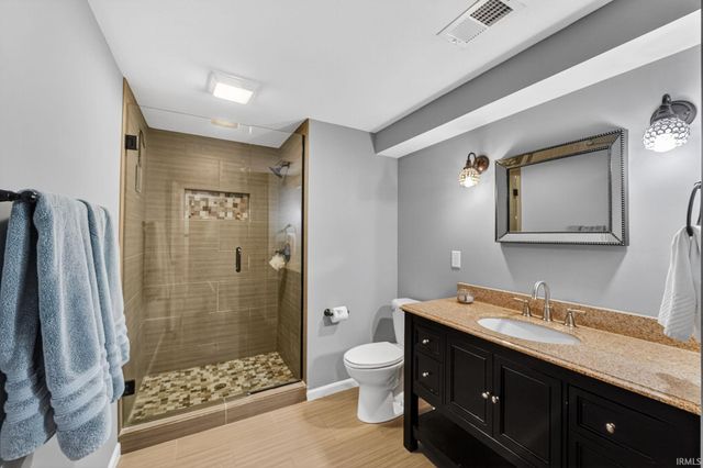 15610 Durham Way, Granger, IN 46530