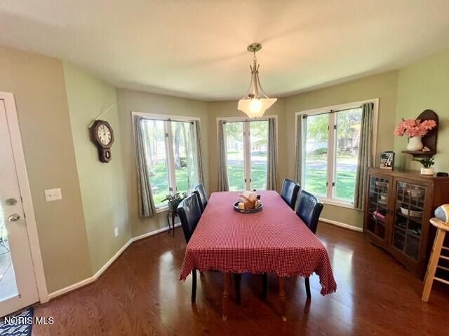 526 Kitlou Court, Holland, OH 43528
