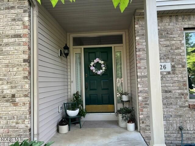 526 Kitlou Court, Holland, OH 43528