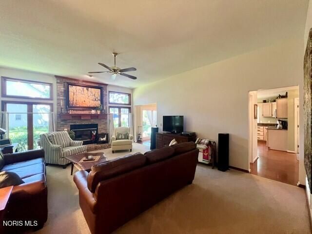 526 Kitlou Court, Holland, OH 43528