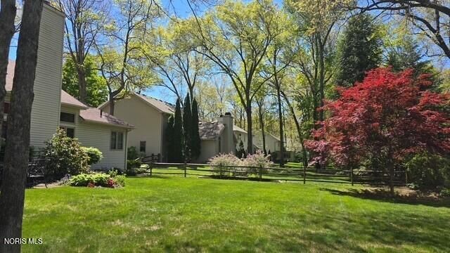 526 Kitlou Court, Holland, OH 43528
