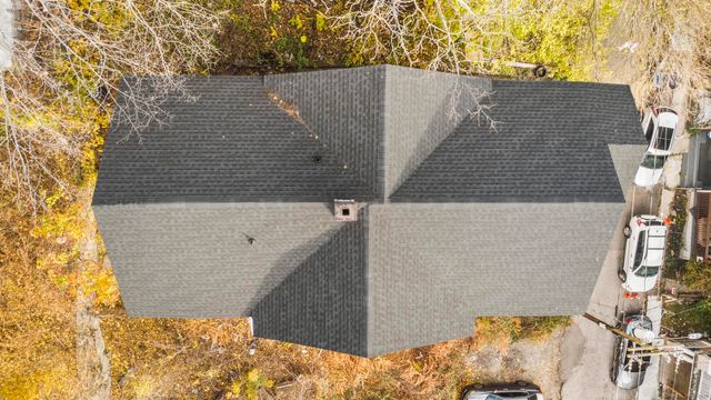 33 Albert Place, Waterbury, CT 06702