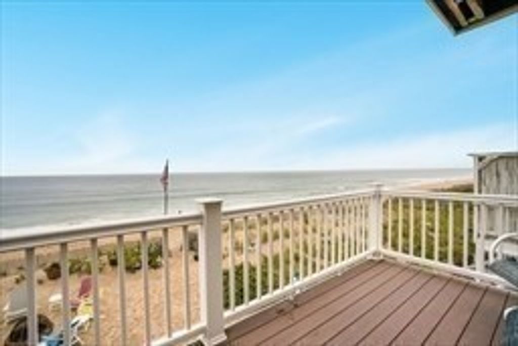 59 Atlantic Ave. 4, Salisbury, MA 01952