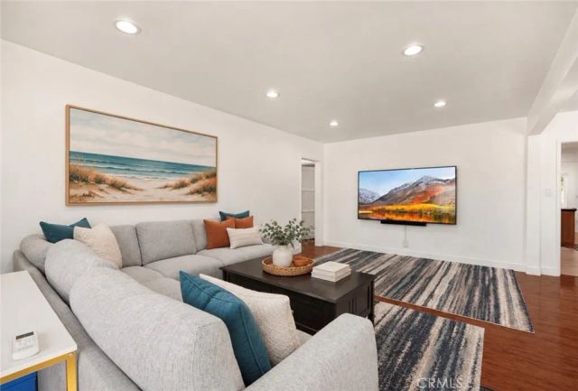12230 Dunrobin, Downey, CA 90242