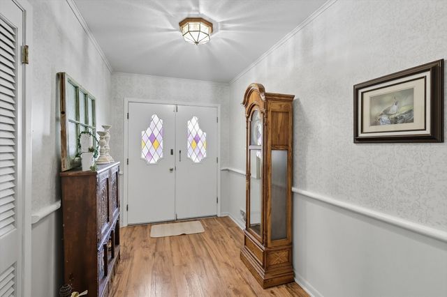 300 E Main Street, Whitesboro, TX 76273