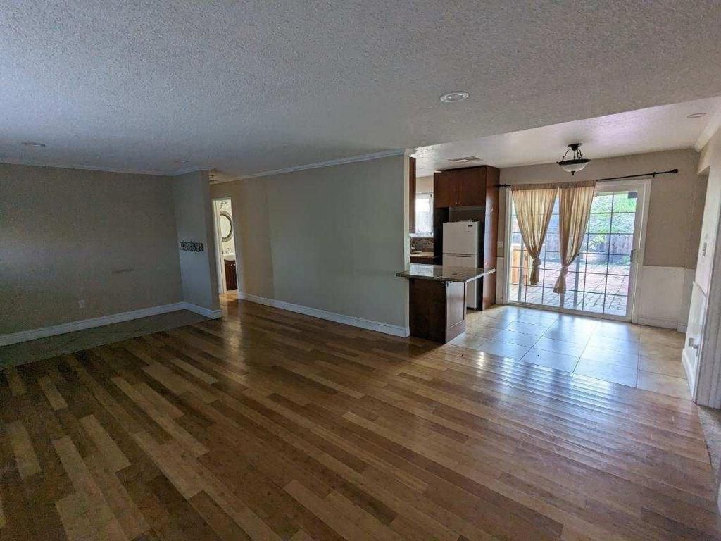 Image 11 of property listing at 10383 Jalapa Way, La Grange, CA 95329