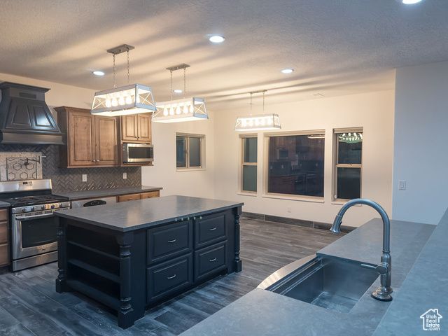 7748 W MOUNTAIN DELL DR, Vernal, UT 84078