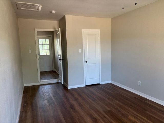 5782 Belcrest Street, Houston, TX 77033