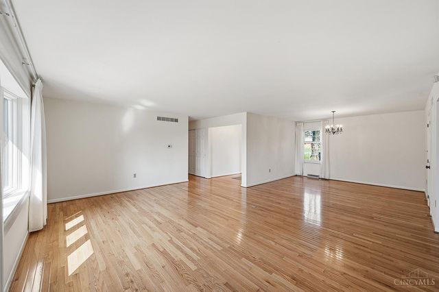 7999 Dimmick Road, West Chester, OH 45241