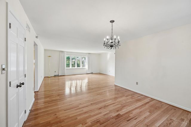 7999 Dimmick Road, West Chester, OH 45241