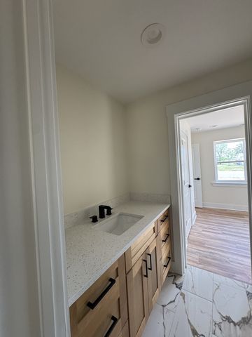 3313 McMinnville Hwy, Manchester, TN 37355