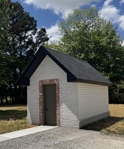 3313 McMinnville Hwy, Manchester, TN 37355